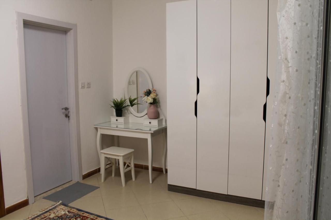 Newly Furnished Cozy 1 Bedroom Apartment Close To Jbr Beach And Metro Dubai Exterior photo